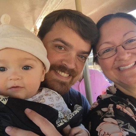 Disabled Veteran And Family Looking For Regular Laundry Help And Cleaning