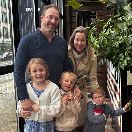 Nanny Needed For 1 Child In Glen Ellyn.