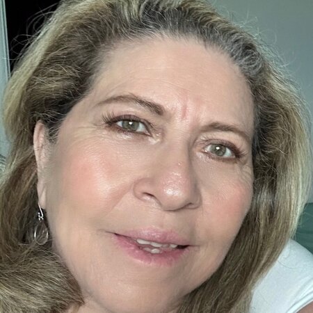 Beatriz F.