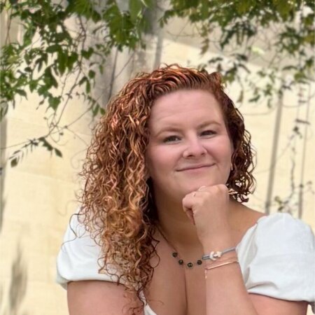 Looking For Someone To Help Me Keep Up With House Chores And Some Organizing.