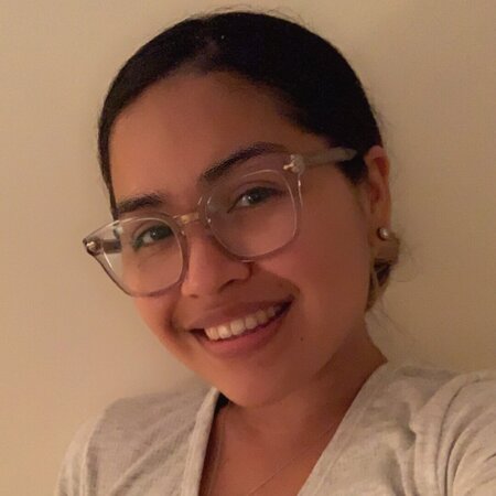 Yessenia A.