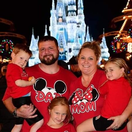 ISO- Friday's Housecleaner/Organizer