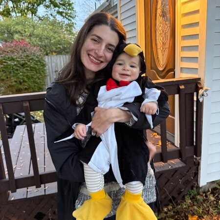 NYE Babysitter Needed For A 10-month-old In Bloomfield Hills