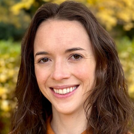 Babysitter For 2.5 Year Old, In Verdi