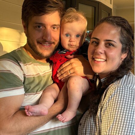 Part Time Babysitter To Assist With Pick Up/ Drop Off For Infant