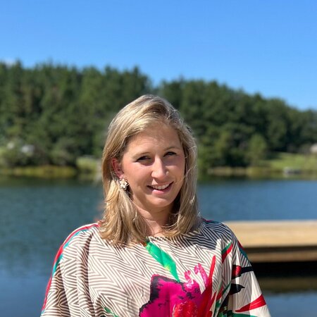 Looking For A Dependable House Cleaner For Family Living In Powhatan.