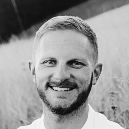 Full-time Caregiver For Fun And Kind 73-year Old Woman With Parkinson's Disease