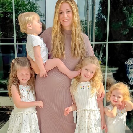 Live In Babysitter Needed To Help A Single Mom