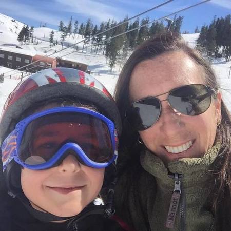 Live-In Caregiver For 80 Year Old Female With Dementia