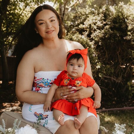 Baby Sitter Hollister