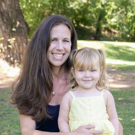 Babysitter Needed For 1 Child In Alameda.