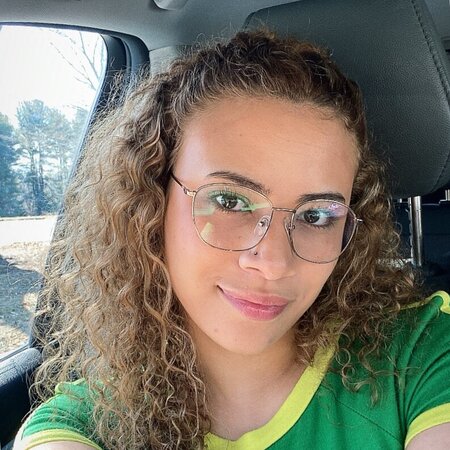 Rafaela C.