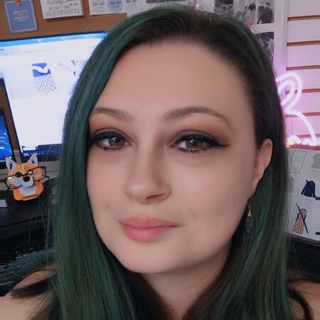 Seeking Full-time Senior Care Provider In Savannah