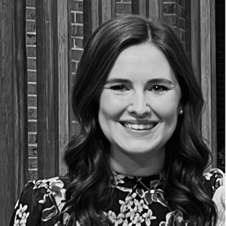 Long Term Nanny For Glenview Family With 2 Young Girls