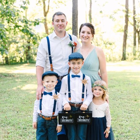 Looking For A Dependable House Cleaner For Family Living In Shelbyville.