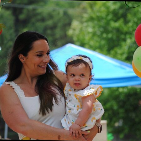 Part Time Nanny/sitter Needed In Lindale