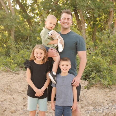 Babysitter Needed For 1 Child In Spanish Fork