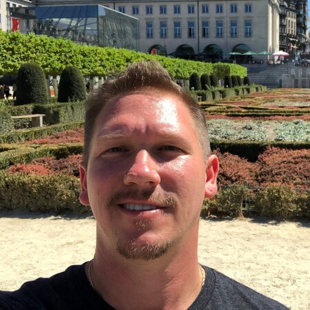 Montessori-Aligned Evening Nanny Needed For Infant (Flexible Schedule) - Ahwatukee