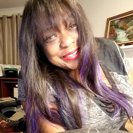 LIVE-IN HOUSE MANAGER / COMPANION SUPPORT (Private Home)