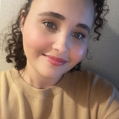 Kiana E.