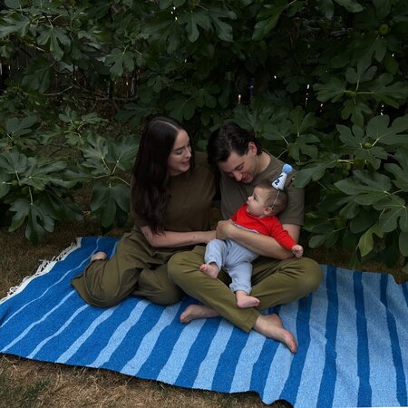 Mother's Helper/Babysitter Needed For 7 Monther!