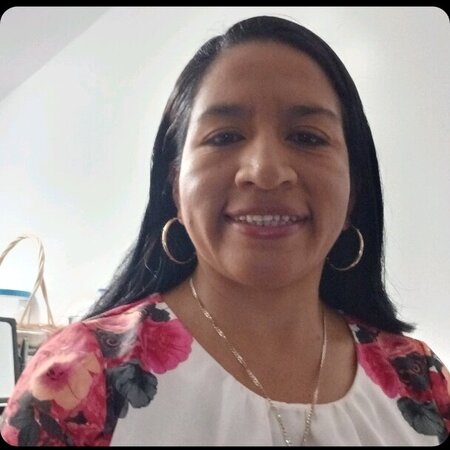 Aida L.