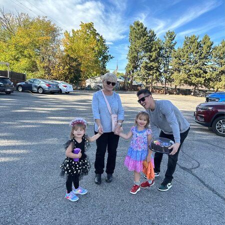 Nanny Tues And Thurs 10-4pm