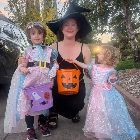 Babysitter Needed For 2 Children In Sacramento For A Saturday Night