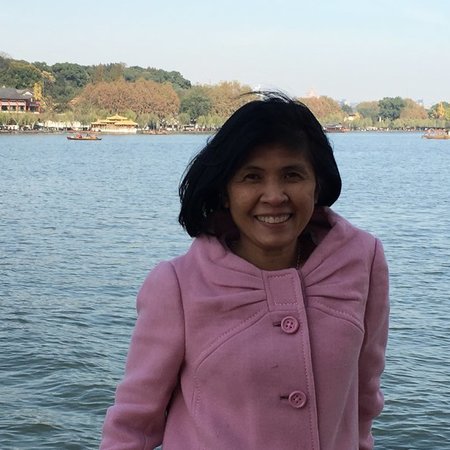 Ratna S.