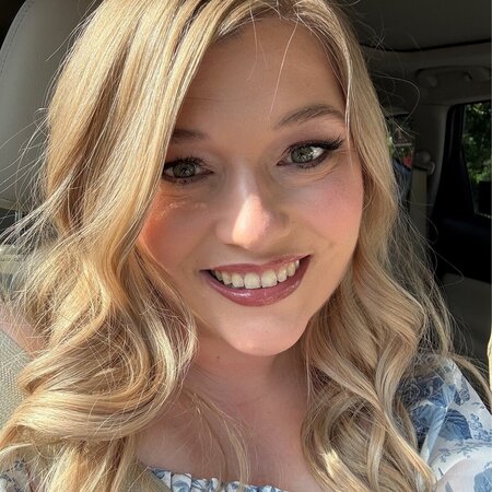 Regular Reliable Babysitter For Baby In Katy