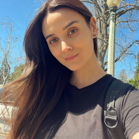 Looking For Full Time Nanny That Speaks Portuguese