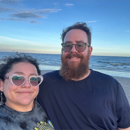 FT Senior Care Provider In Los Angeles