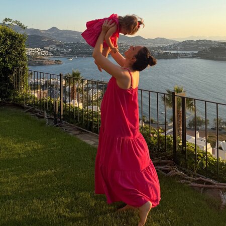 Part-Time Mothers Helper Needed