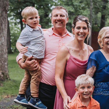 Nanny Needed For 2 Children In Lindstrom