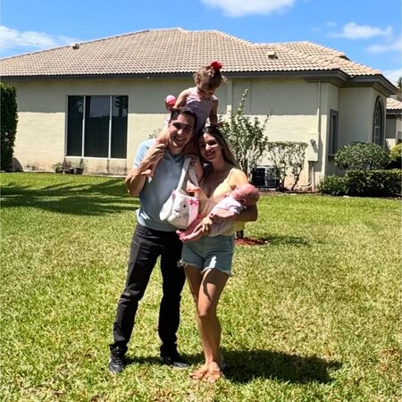 Looking For A Dependable House Cleaner For Family Living In West Palm Beach.