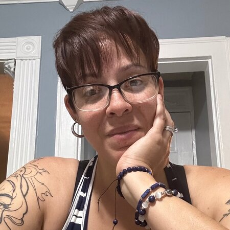 Looking For A Dependable House Cleaner For Family Living In Quaker Hill.