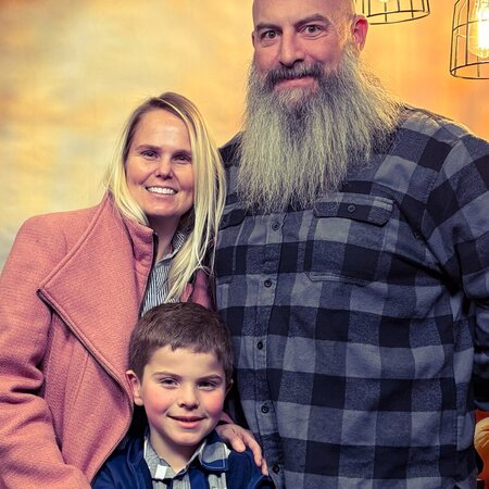 Looking For A Dependable House Cleaner For Family Living In Tucson.