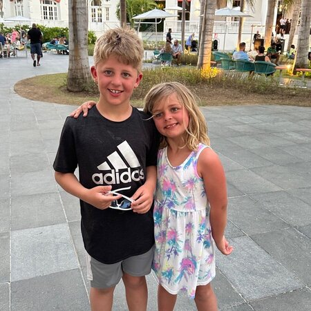 Babysitter Needed For 2 Children In Kokomo