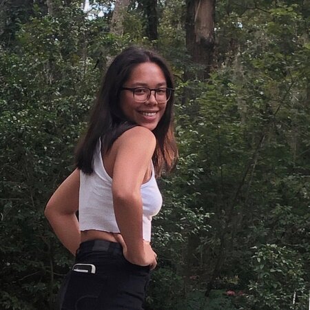 Juliana V.