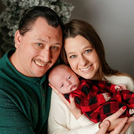 Nanny Needed In North Tonawanda For 3 Month Old - 35 Hours/week