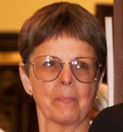 Looking For A Dependable House Cleaner For Family Living In Santa Cruz