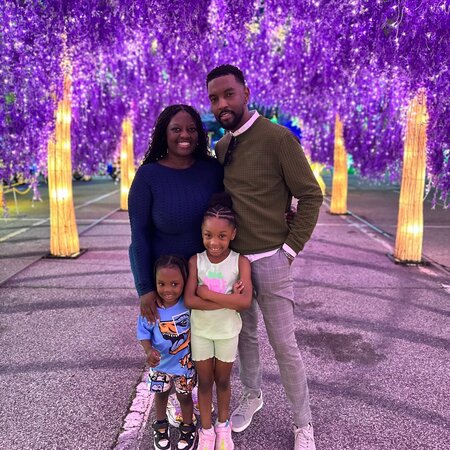 Babysitter Needed For 2 Children In Dacula.