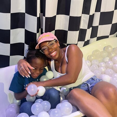 Babysitter Needed For 1 Child In San Antonio.