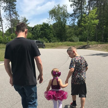 Nanny Needed For 1 Child In Gorham. 6:30 To 8 Am Putting On Bus