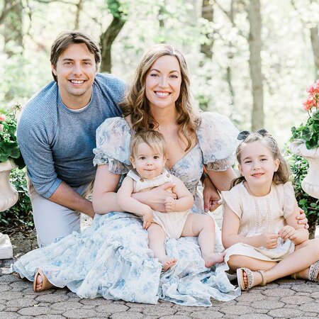 Full Time Nanny/House Manager Needed For 2 Kids