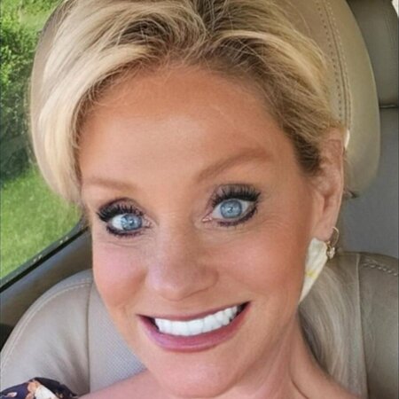 Seeking Full-time Senior Care Provider In Floyds Knobs