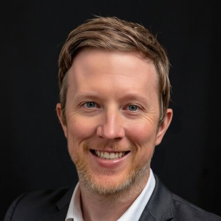 Full-time Nanny Needed For 2 Children In Queen Village