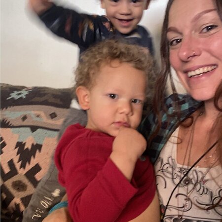 Laid Back, Awesome Family Looking For Affordable Sitter, Many Perks!
