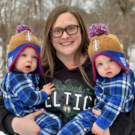 Seeking A Mothers Helper For Twin Boys (1 Year Old In April) In Glenville