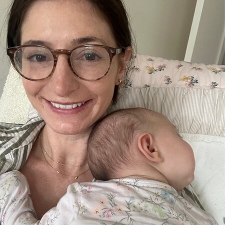 Nanny Needed 8am-1pm $35 An Hour